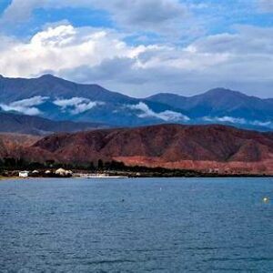 Jezioro Issyk-Kul, loty do Kirgistanu